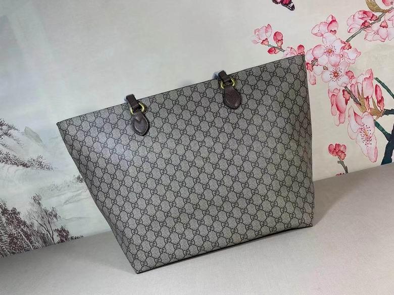 Gucci Handbags 351